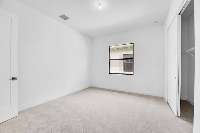 Building Photo - 13069 Feathering Wy
