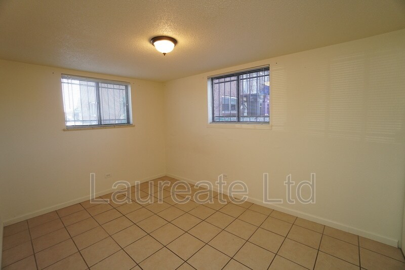 Building Photo - 1124 Rosemary St