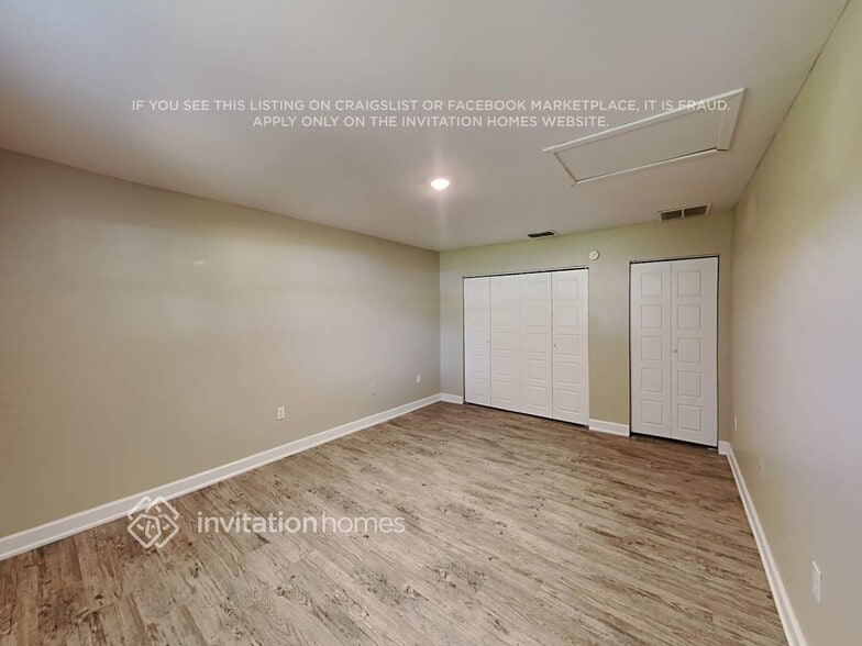 Building Photo - 15924 Eagle River Way