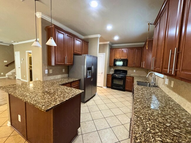 Building Photo - 21711 Thunder Basin