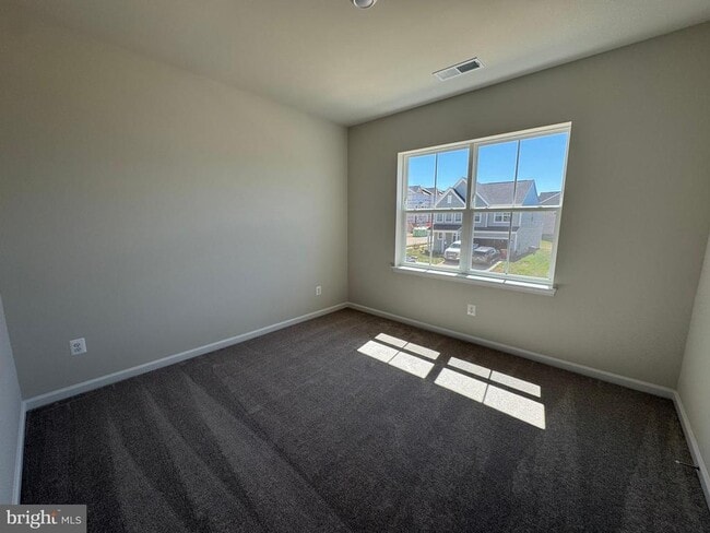 Building Photo - 51 Trout Lily Dr