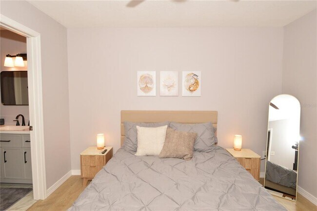 Building Photo - 8653 Fancy Finch Dr