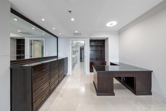 Building Photo - 3201 NE 183rd St