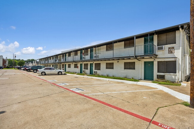 Building Photo - CASA DEL SOL