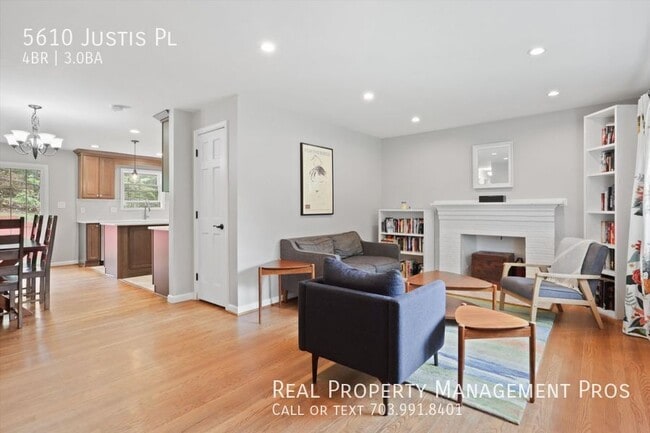 Building Photo - 5610 Justis Pl