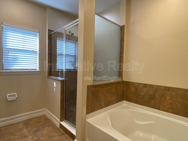 Building Photo - 4817 San Marino Cir