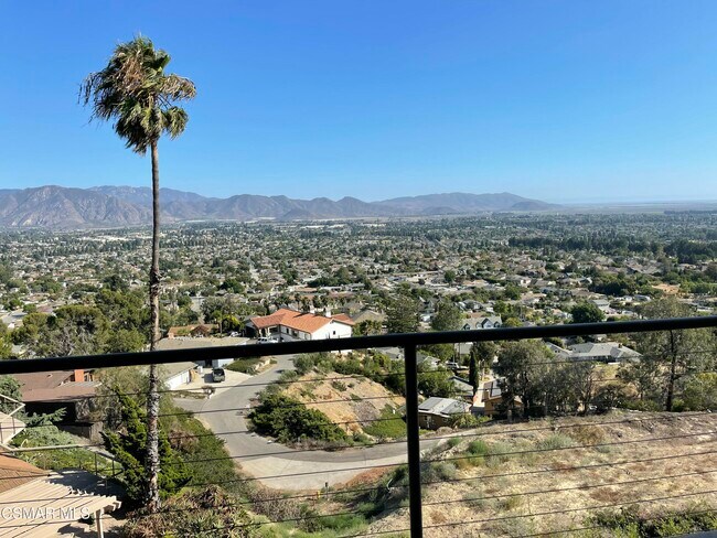 Building Photo - 660 Ocean View Dr