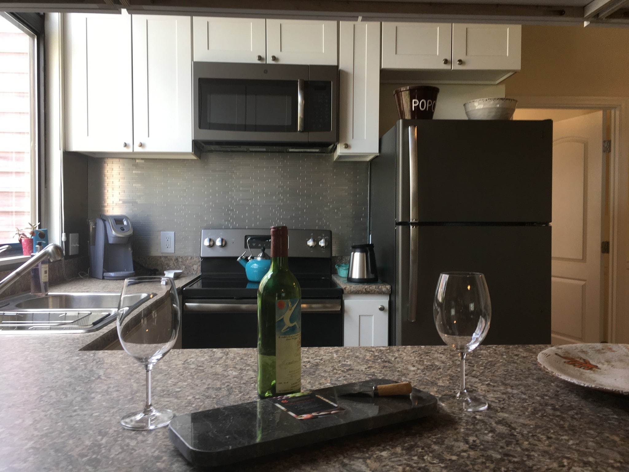 Kitchen w/new appliances - 438 Ocean Pkwy