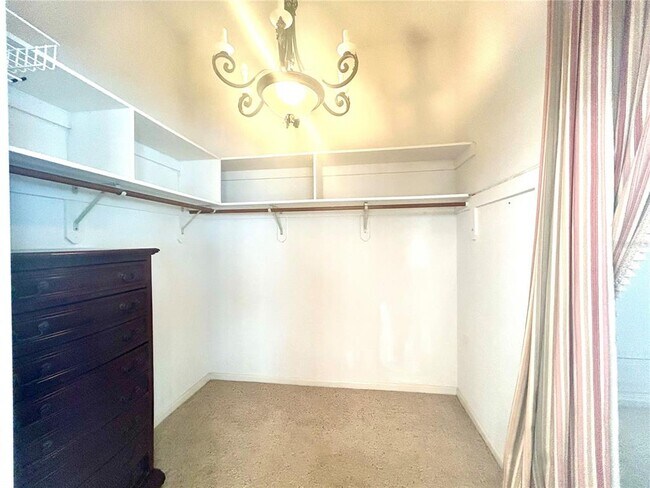 Building Photo - 10662 Crystal Springs Ct