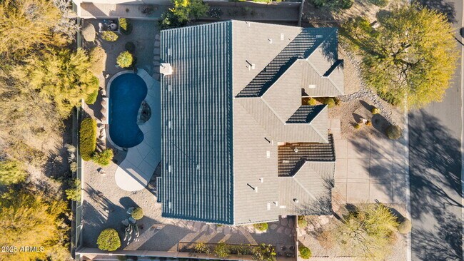 Building Photo - 11732 E Sand Hills Rd