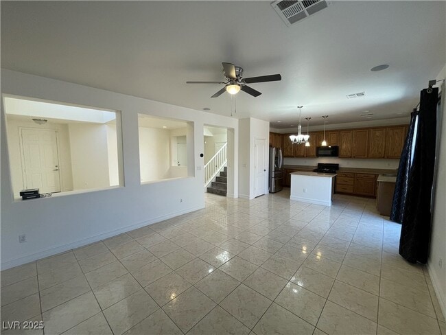 Building Photo - 783 Crest Valley Pl