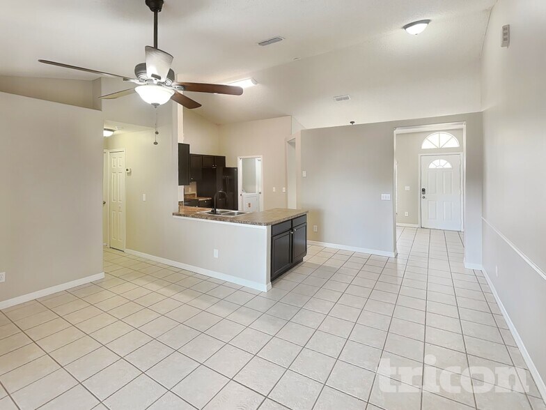 Building Photo - 11408 Kenley Cir