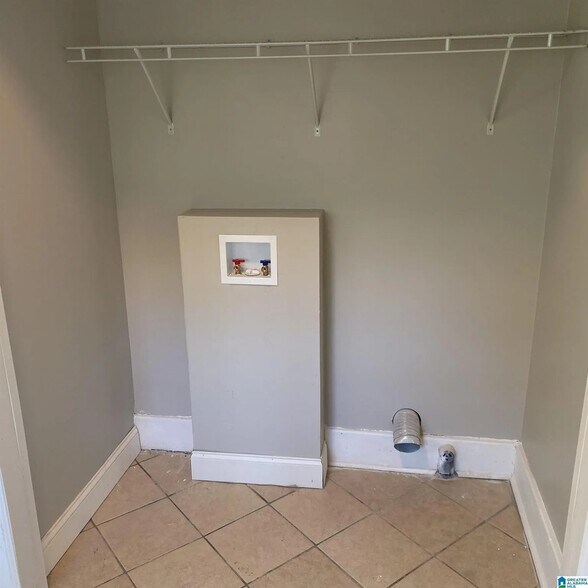 Building Photo - 2616 29th Street Ensley