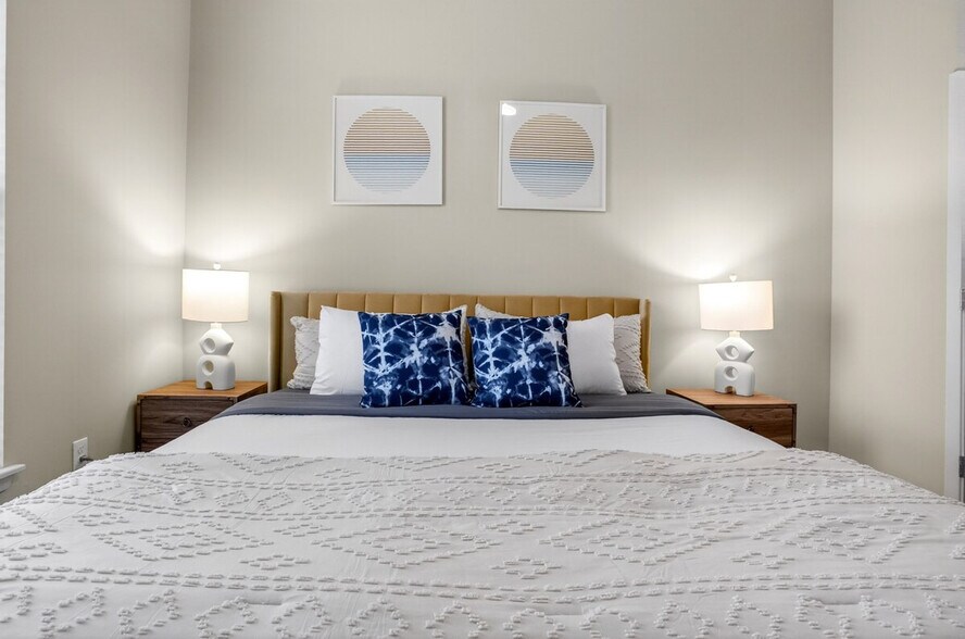 Building Photo - 110 N Boston Ave