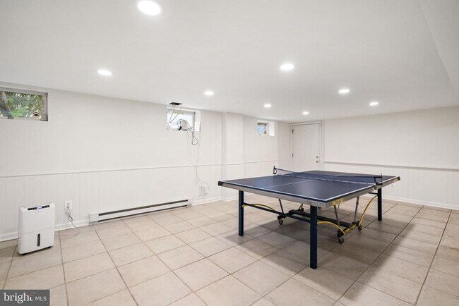 Building Photo - 4008 Rosemary St