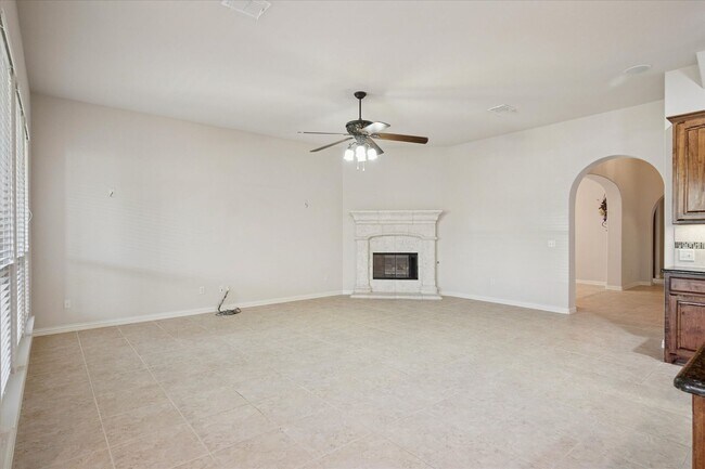 Building Photo - Stunning home in Panther Creek