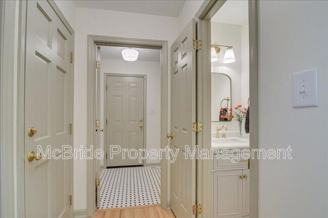 Building Photo - 94 Bristlecone Ct