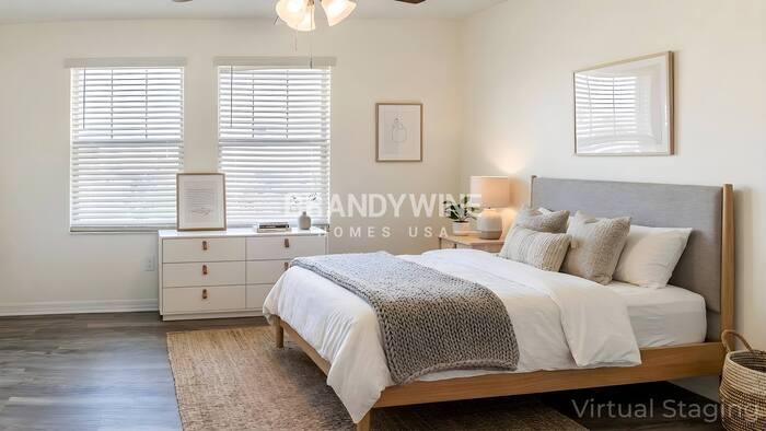 Building Photo - 5688 Marbella Dr