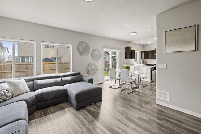 Building Photo - Beautiful 2 story home with 3 bedrooms in desirable Lorson Ranch Community.