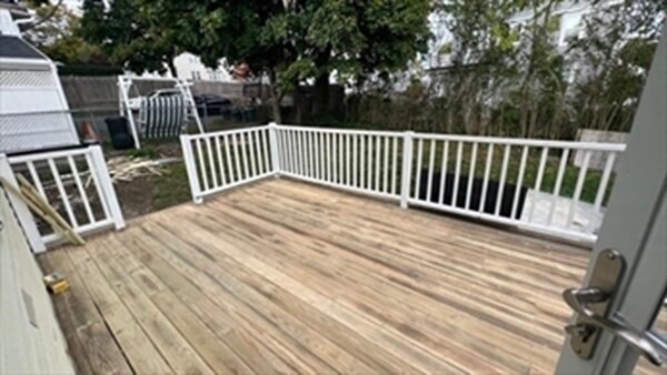 Building Photo - 212 Whitwell St