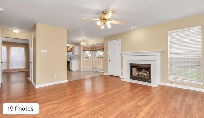Building Photo - 1122 Augusta Dr