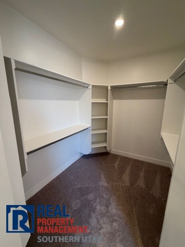 Building Photo - Brand New Home near Sand Hollow