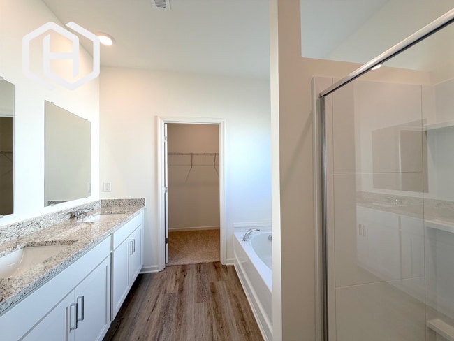 Building Photo - 2068 Gadwall Dr