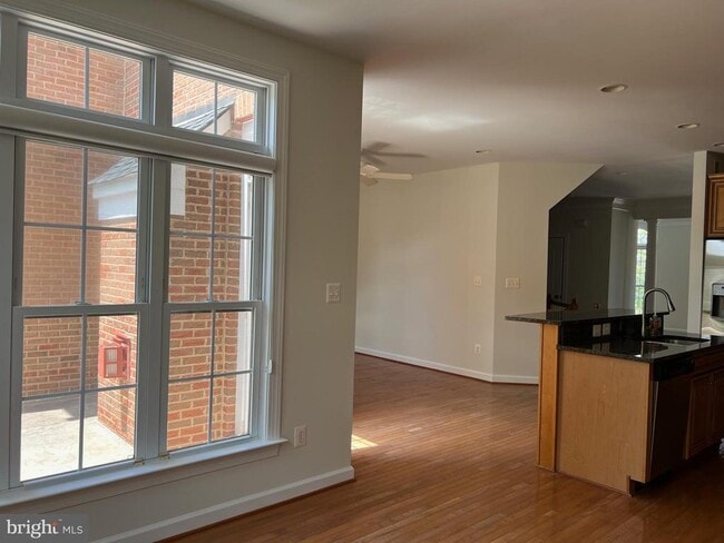 Building Photo - 11463 Galliec St