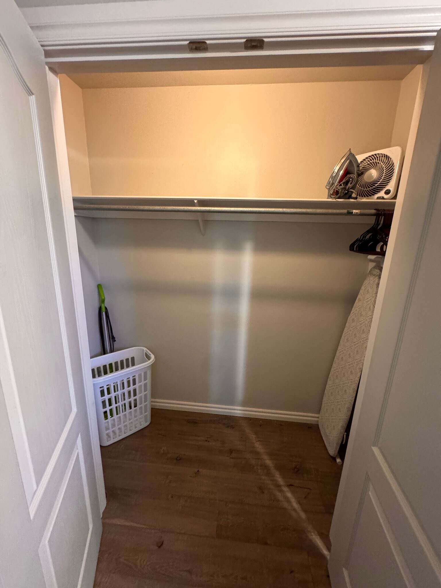 Building Photo - 1207 W Gore Blvd