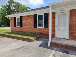 Building Photo - 4401 Layola Ave