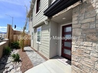 Building Photo - Stylish Corner Lot Townhome with No Rear Neighbors