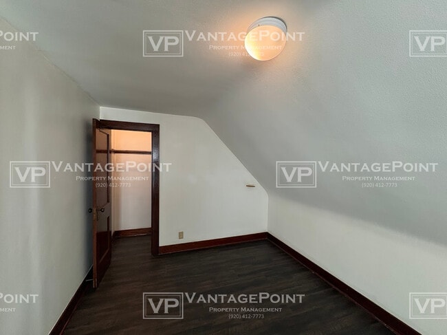 Building Photo - 926 S 21st St