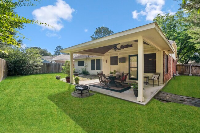 Building Photo - 5418 Roserock Ln