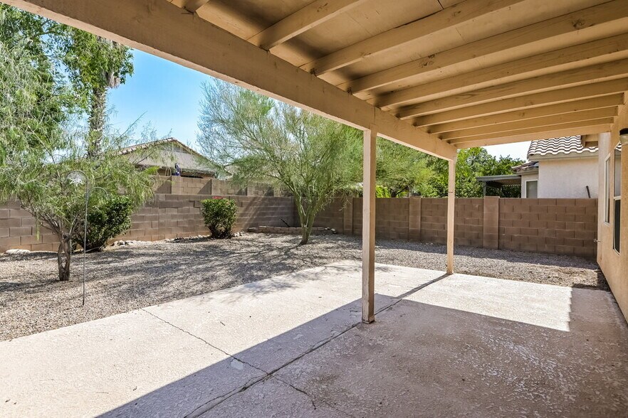 Building Photo - 7431 W Dream Maker Pl