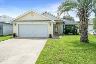 Building Photo - 1490 Newcastle Way