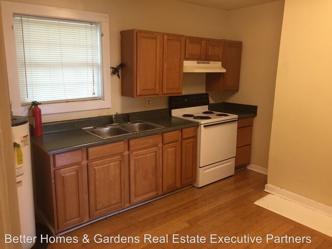 Building Photo - 2 br, 1 bath House - 538 Boy Scout Road