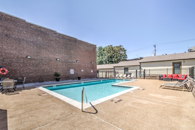 Building Photo - 3629 McRee Ave