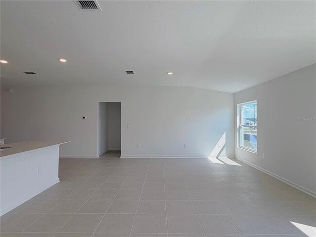 Building Photo - 3103 Totem Rd