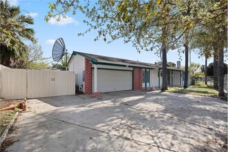 Building Photo - 2714 Flory Dr