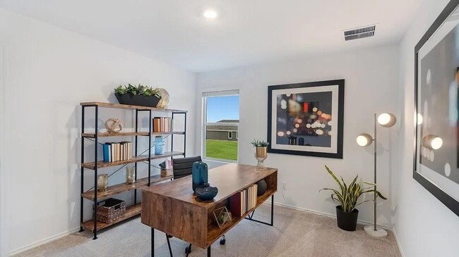 Building Photo - 217 Skyfire St