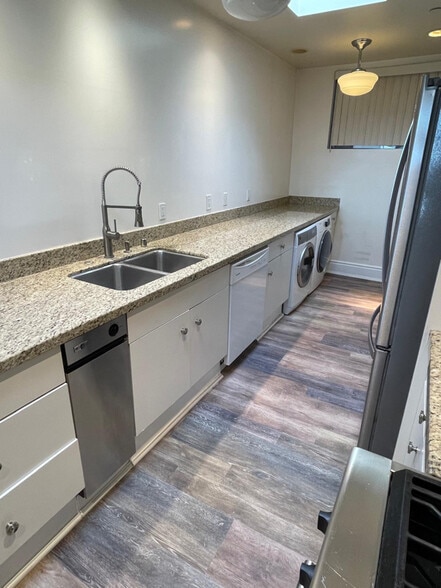 Building Photo - 311 Ocean Ave