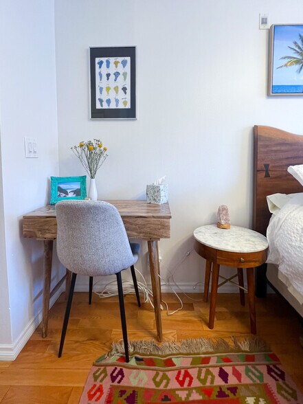 Dedicated workspace (master) - 845 Brooks Ave