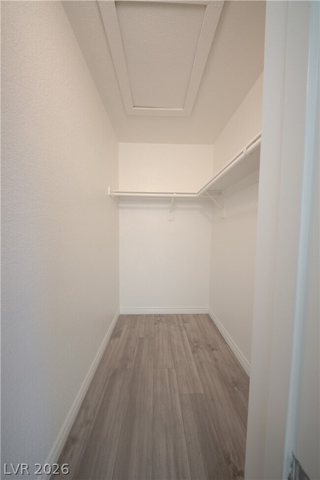 Building Photo - 2606 S Durango Dr
