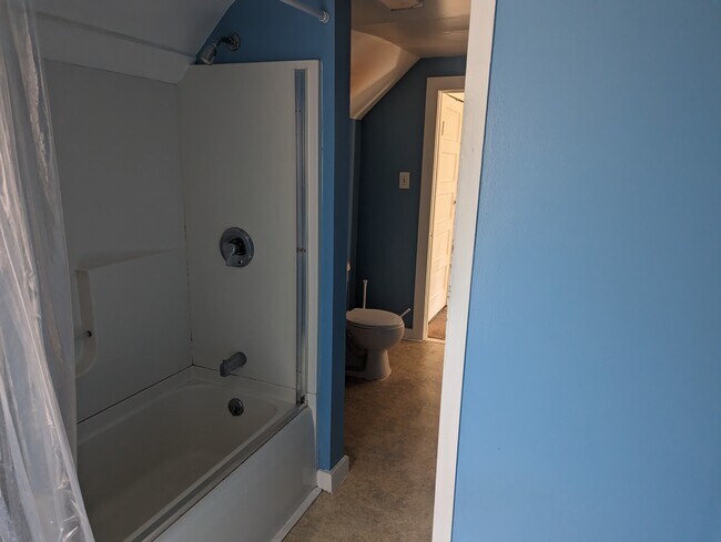 Building Photo - 2391 Curry Rd