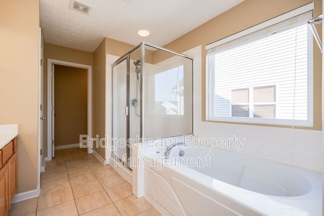 Building Photo - 1875 Prairie Clover Dr