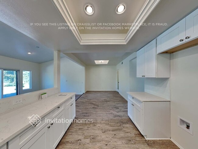 Building Photo - 12175 Arbor Hill St