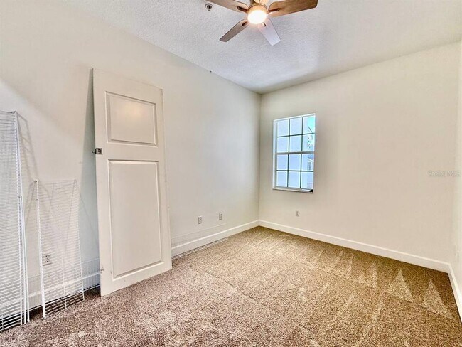 Building Photo - 8614 Miramar Terrace Cir