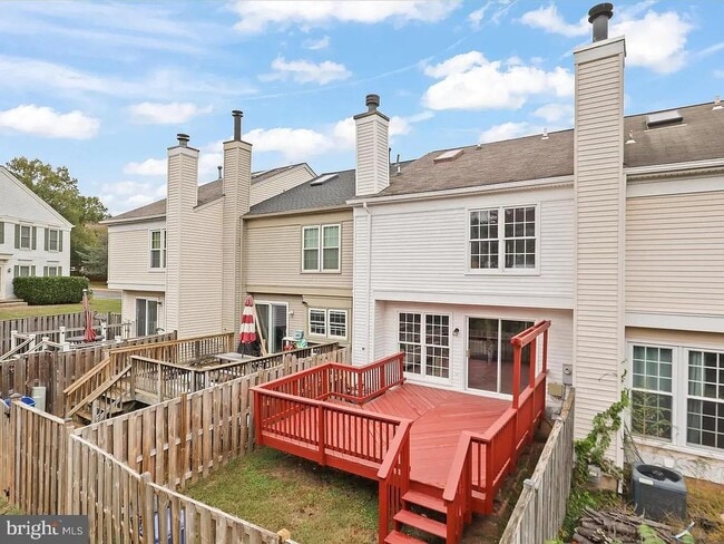 Building Photo - 43485 Plantation Terrace