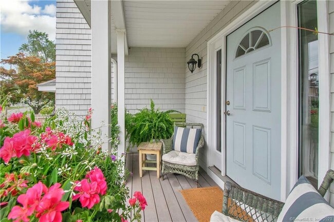 Building Photo - 469 S Benson Rd