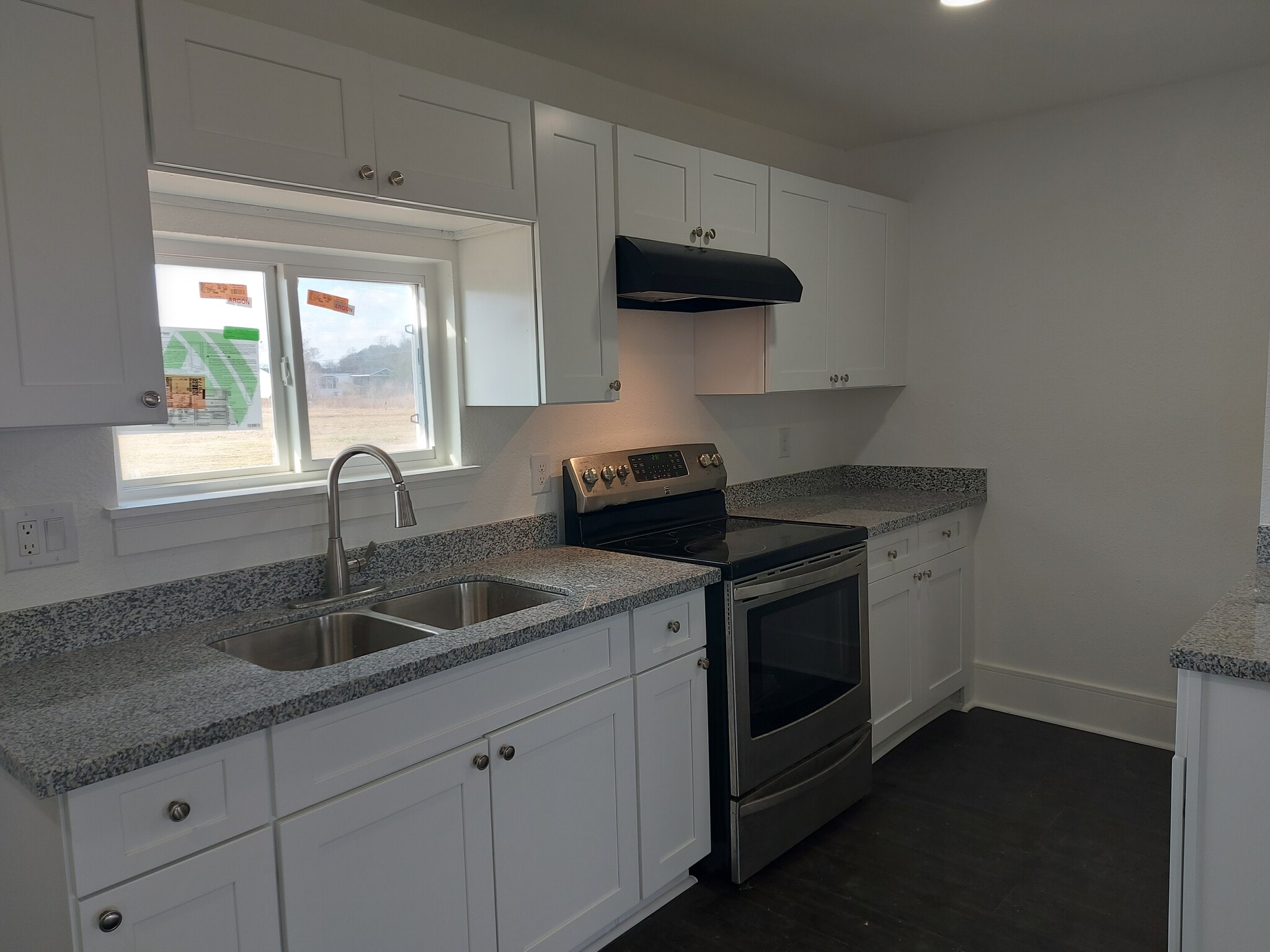 Building Photo - 18612 Baughman Dr